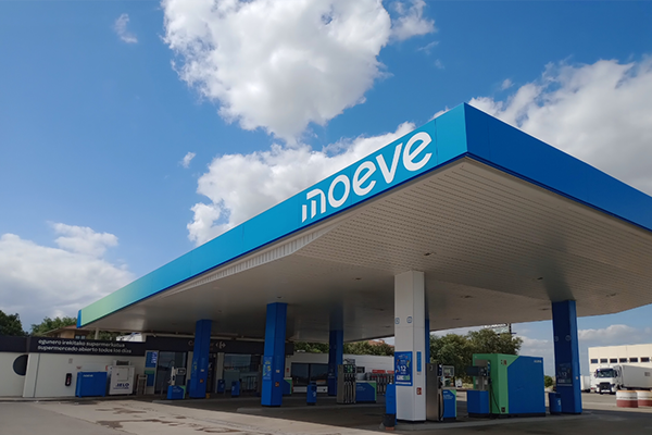 MEGAPLAS participa en el rebranding de MOEVE